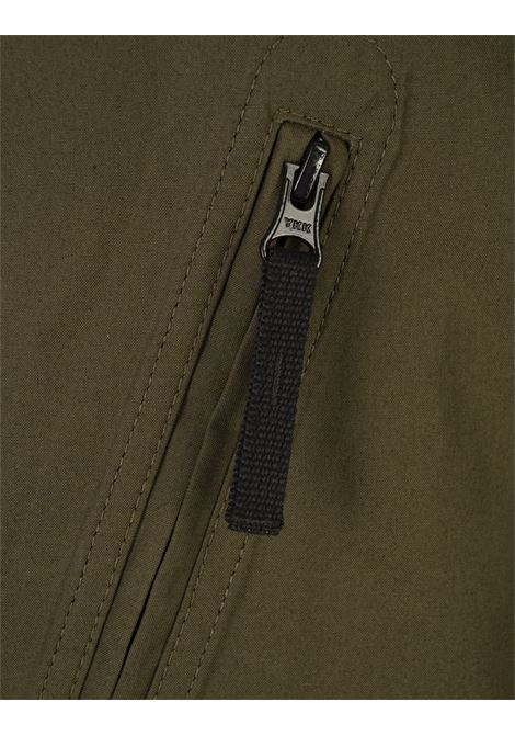 Giacca Con Cappuccio Verde Militare In SUPIMA® COTTON CANVAS NON-AQUEOUS DYEING TECHNOLOGY STONE ISLAND | K1S154100079-S0011V0054